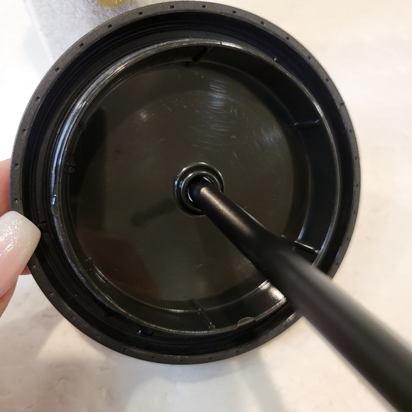 STARBUCKS🥳🥳HOST PICK🥳🥳 2018 limited Edition Holiday  24 oz Tumbler - Picture 7 of 7